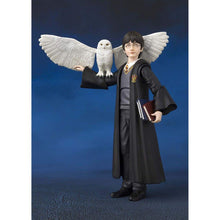 Load image into Gallery viewer, Harry Potter and the Sorcerer's Stone Harry Potter S.H. Figuarts Action Figure
