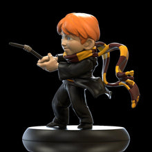 Load image into Gallery viewer, Ron Weasley's First Spell Q-Fig Figure from Harry Potter
